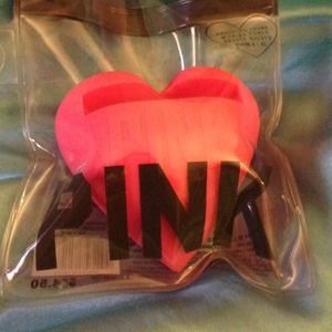 🚫🚫SOLD🚫🚫VS pink portable iphone speakers