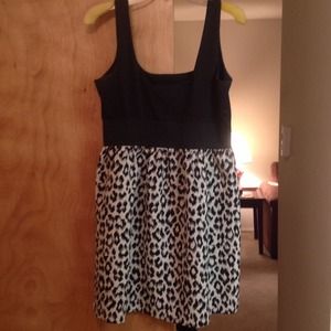 Super cute cheetah print dress