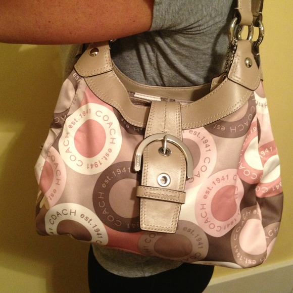 Coach Handbags - Coach Purse