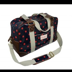 Brand New weekender bag. 2 colors are available.