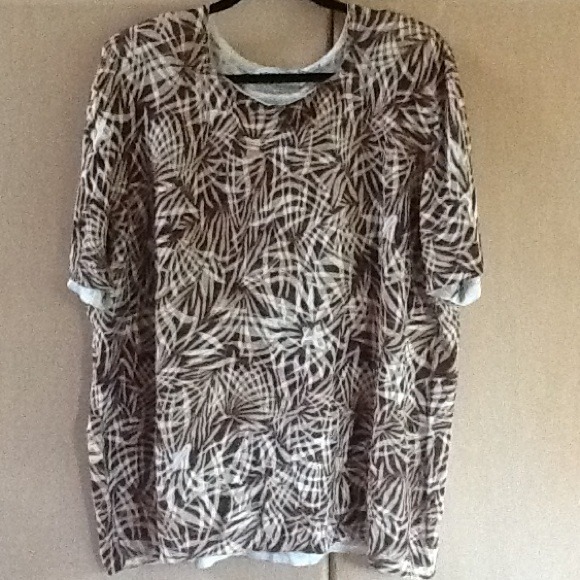 Brown and white safari shirt - Picture 1 of 3