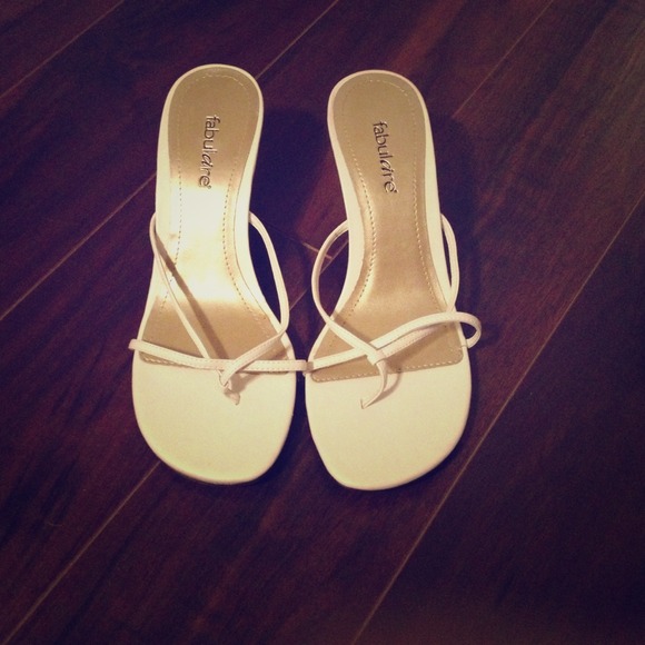 White open-toe heels - Picture 1 of 2