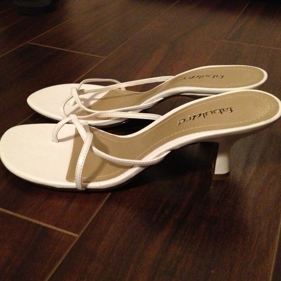 White open-toe heels - Picture 2 of 2