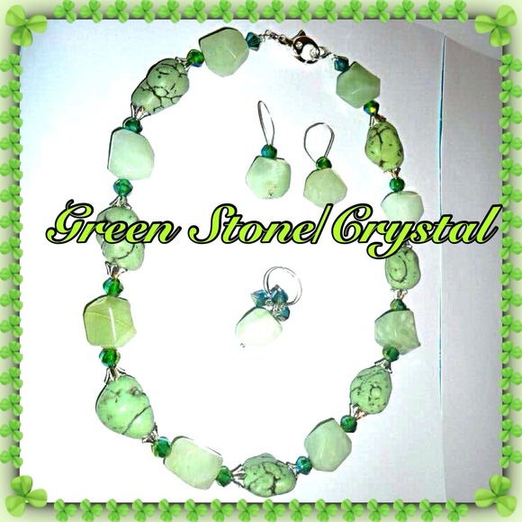 Green Stone necklace