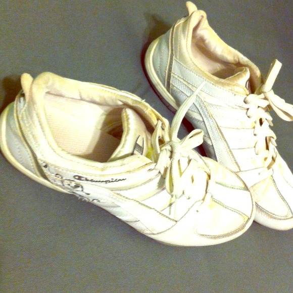 Champion tennis shoes