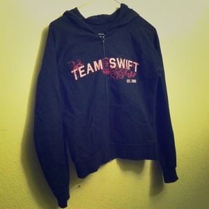 🚫ON HOLD🚫 Taylor Swift Hoodie