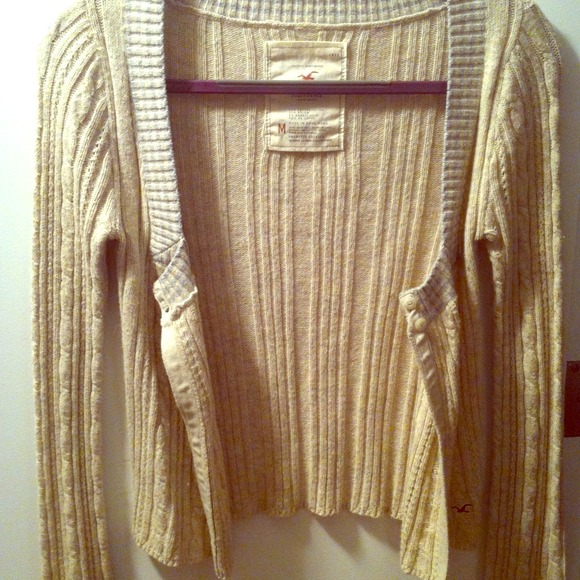 Hollister sweater