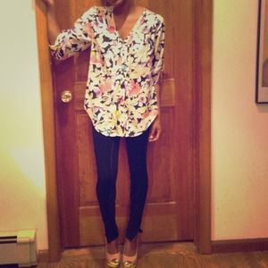 NWT Yumi Kim Floral Blouse