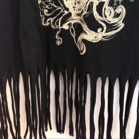 Skull queen crop top - Picture 3 of 3