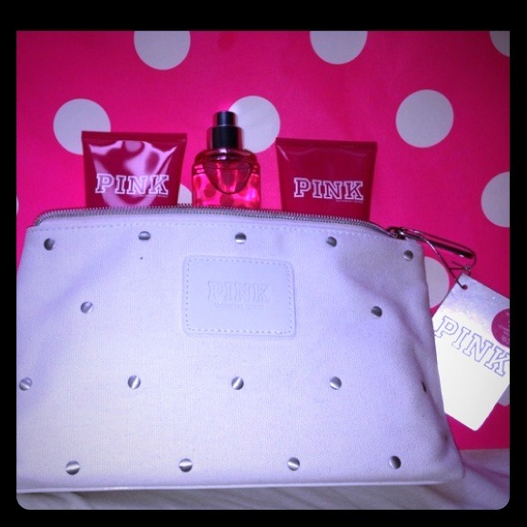 Victoria's Secret Other - Vs Pink fragrance gift set