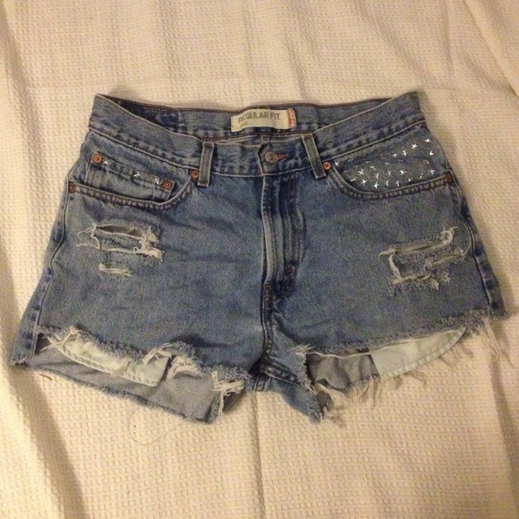 High Waisted Shorts with Star Detailing (W 32)