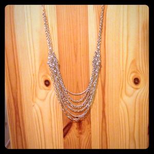 Multi-layered necklace