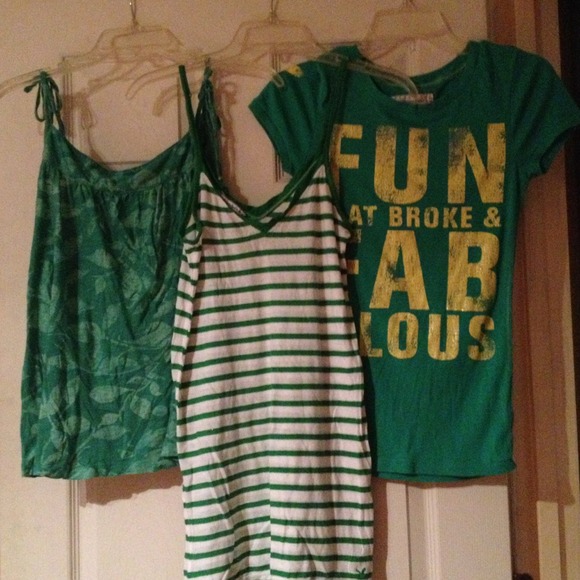 3 green tops - Picture 1 of 4
