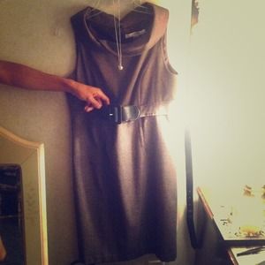 Sleeveless dress