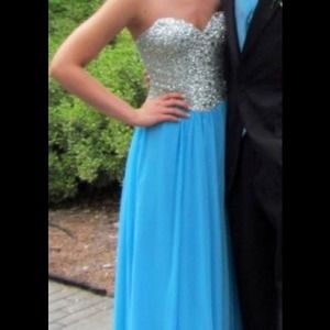 Terani prom dress