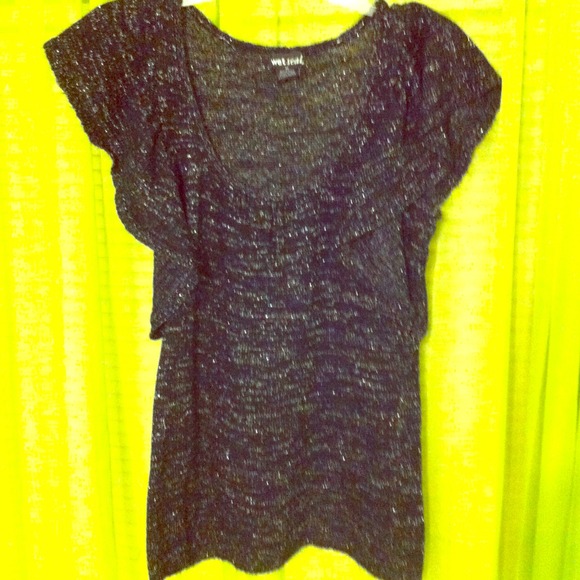 Sparkly black wet seal top