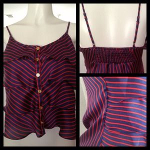 ❗Sale❗Gorgeous tier top!