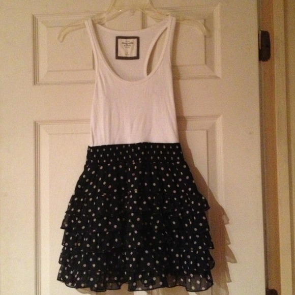 Dress - Picture 1 of 3