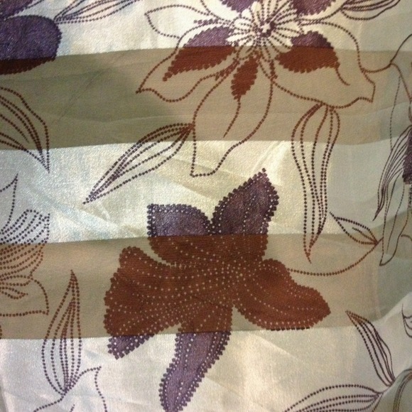 Scarf - Picture 3 of 4