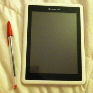 Pandigital novel Touch screen