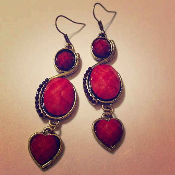 Fashion ruby vintage antiqued dangle earrings