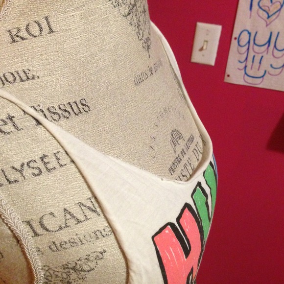 ｘ ｓｏｌｄ ｘ - Picture 2 of 3