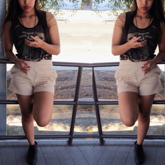 ‼️SOLD‼️ - Picture 2 of 3