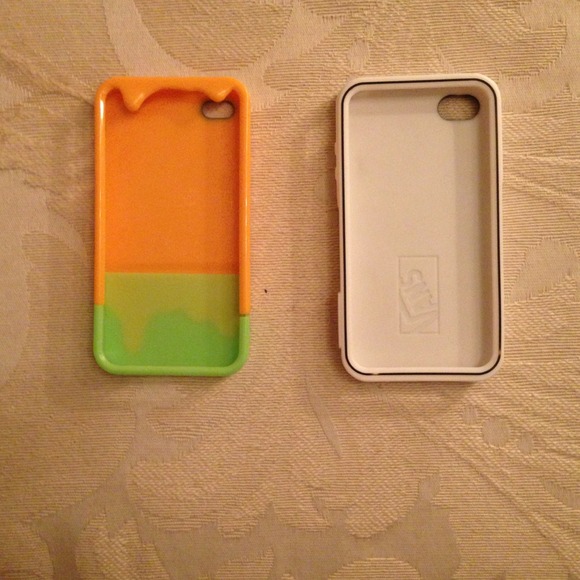 Vans iphone 4/4s case and melting iPhone 4/4s case - Picture 3 of 3