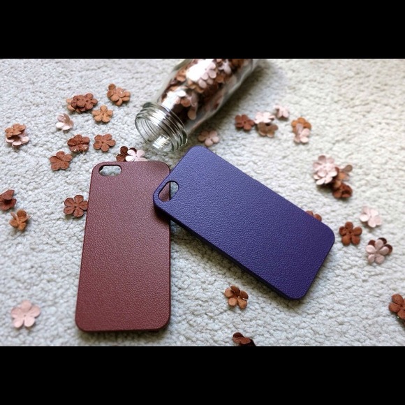 Buy 1 get 1 - iPhone 5 or 5S leather skin cases