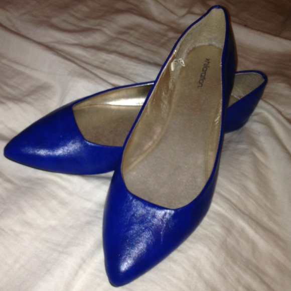 ✨Traded✨Royal blue pointy flats