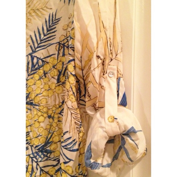 ZARA Floral Print Blouse - Picture 2 of 3