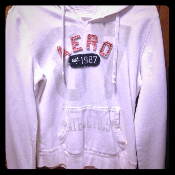 A white Aeropostale hoodie. - Picture 1 of 3