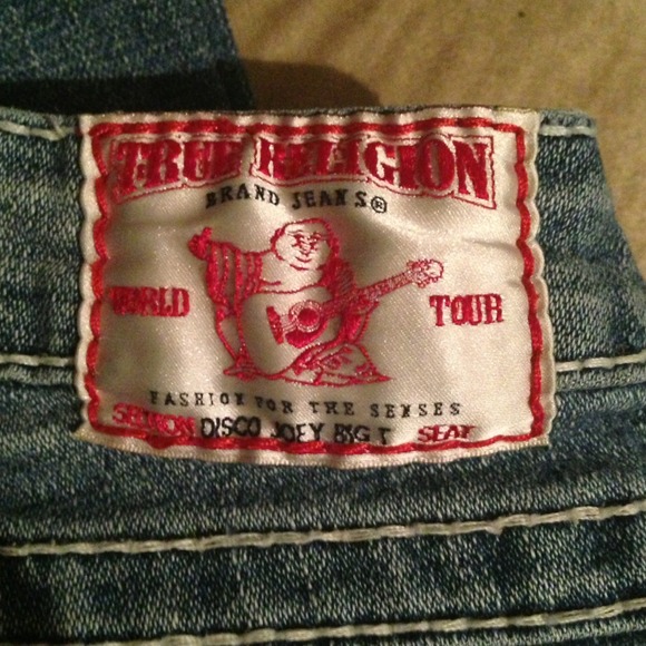 True Religions - Picture 2 of 3