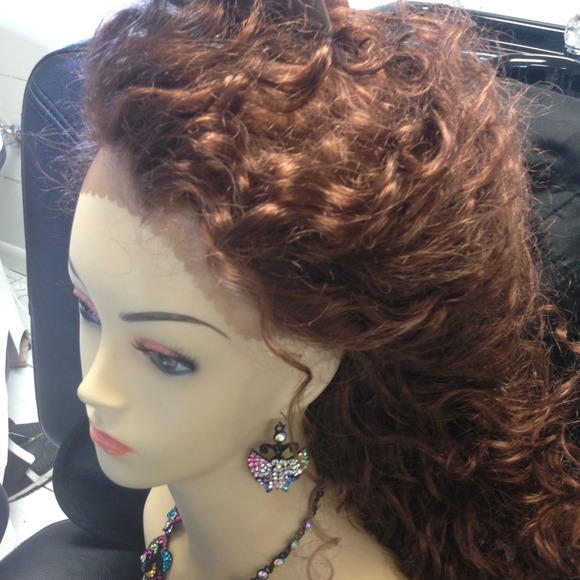 Monique - Picture 2 of 3