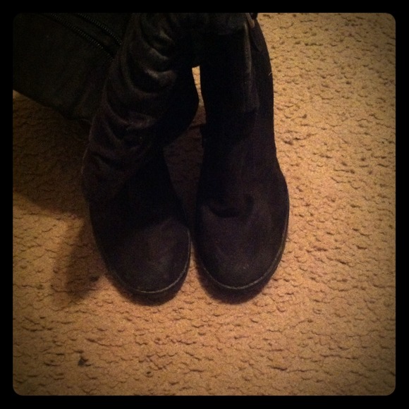 Black boots