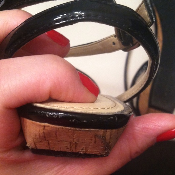 ⚡️DONATED⚡️Calvin Klein Wedge Sandals - Picture 4 of 4