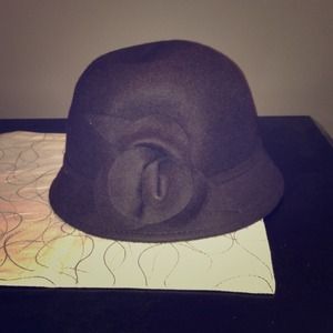 Brand new brown wool hat