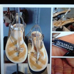 Burberry sandals 🌟sold🌟