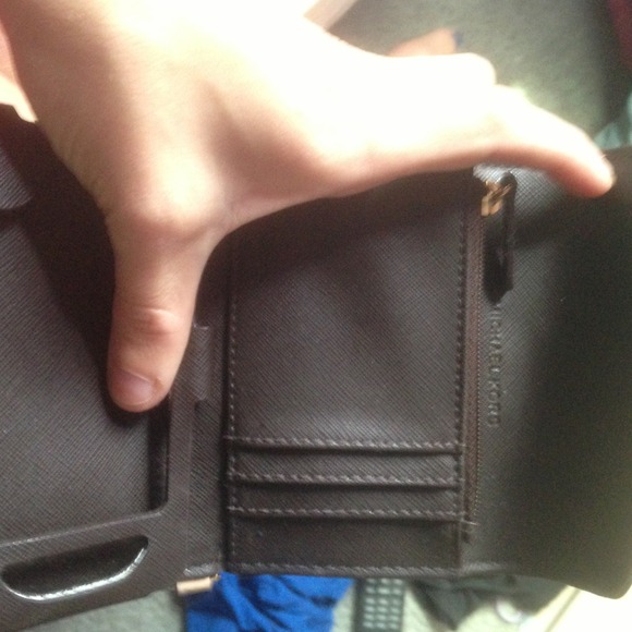 SOLD - Picture 2 of 4