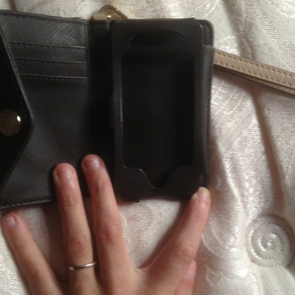 SOLD - Picture 4 of 4