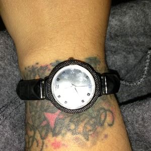Selling this beautiful watch it's grey