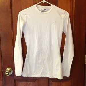 Under armour fitted cold gear shirt