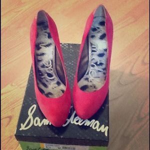 Sam Edelman Red Suade Pumps w/ Snakeskin detailing