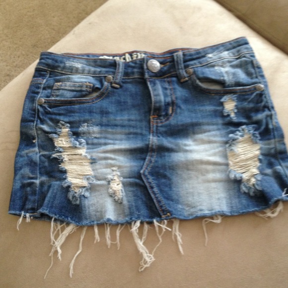 MACHINE distressed denim mini