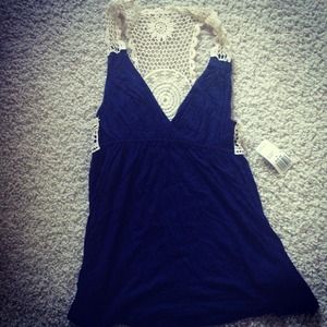 Forever 21 navy blue tank with lace back