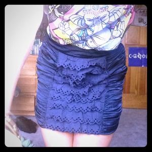 Forever 21 Navy Ruched skirt with lacy frill front