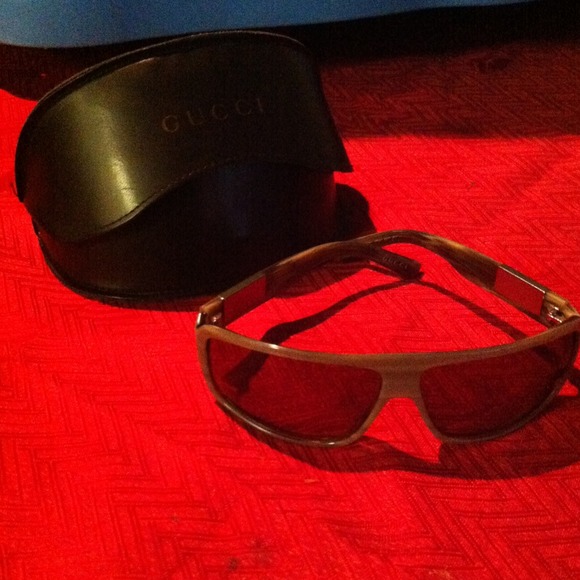 Gucci sunglasses