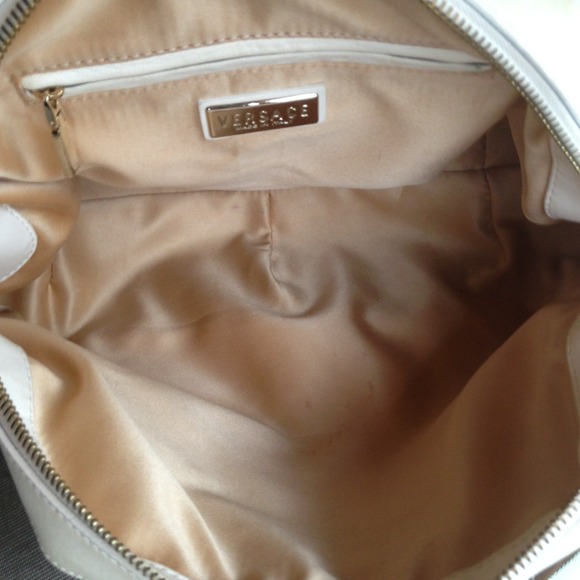 MOVING! MAKE OFFER! Beautiful Versace bag - Picture 4 of 4