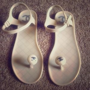 Jelly sandal