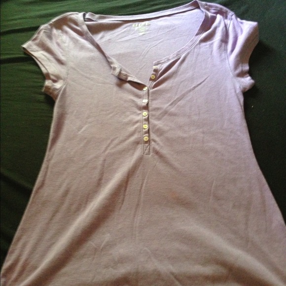Never worn lavender Tee with button up - Picture 1 of 2